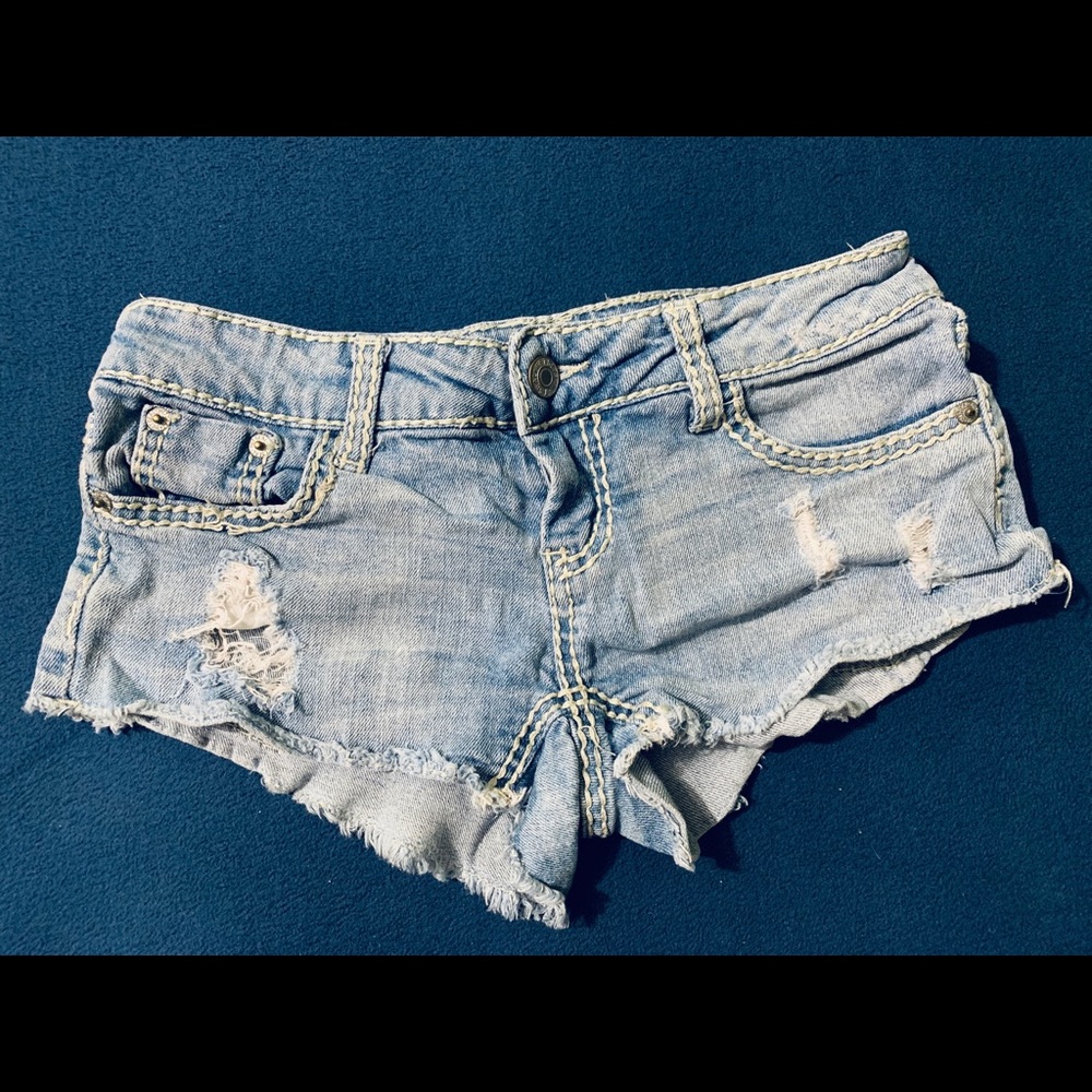 Short shorts
